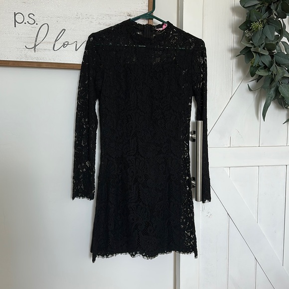 Black Lace Long sleeve Dress - Picture 1 of 1